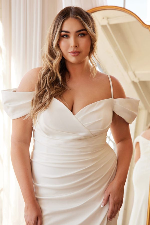 OFF THE SHOULDER CREPE GOWN - Image 3