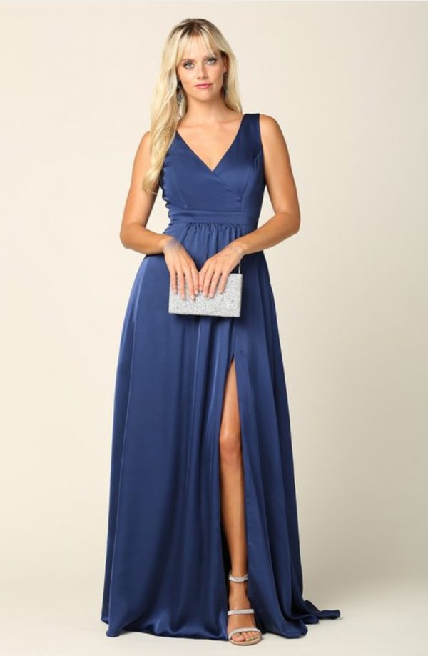 V-neck sleeveless satin chiffon dress with front slit and pockets
