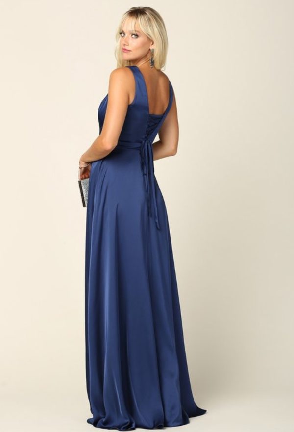 V-neck sleeveless satin chiffon dress with front slit and pockets - Image 6
